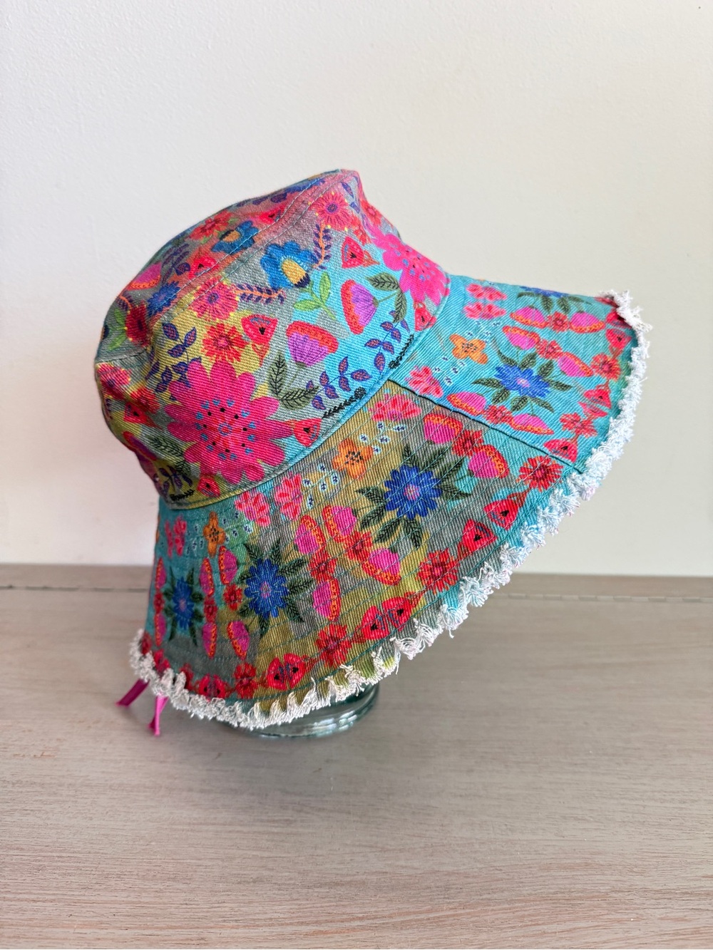 Natural Life Sandy Days Bucket Hat Teal Folk Art Flower 100% Cotton Frayed Hem